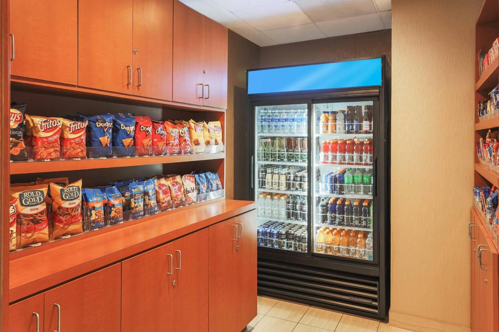 Springhill Suites By Marriott Oklahoma City Quail Springs Exterior photo